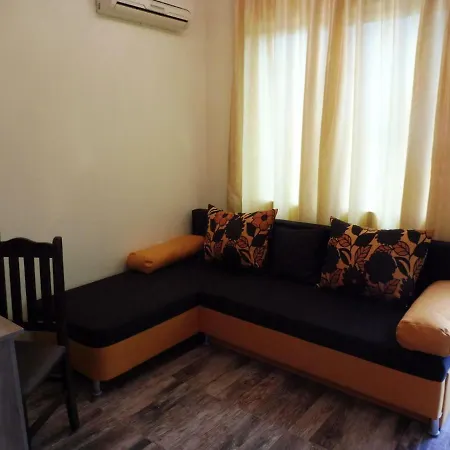 Apartment Amadeus 552 *